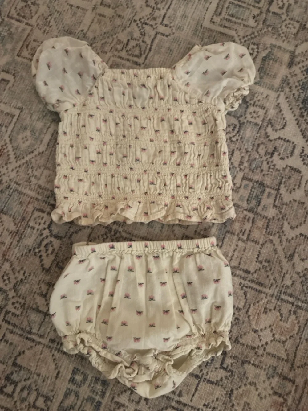 Old Navy two piece
